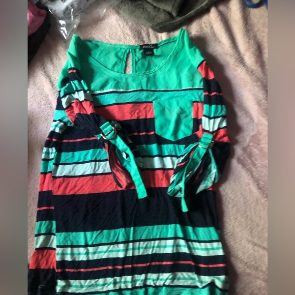 Two striped shirts - Picture 3 of 11